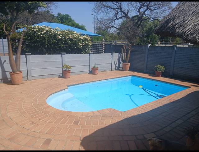 4 BEDROOM HOUSE FOR SALE IN BO-DORP